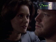 extant_StarTrek_VOY_6x05-Alice_02682.jpg