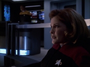 extant_StarTrek_VOY_6x05-Alice_02719.jpg