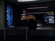 Filename=extant_StarTrek_VOY_6x05-Alice_02737.jpg
Filesize=169KiB
Dimensions=1200x900
Date added=Dec 27, 2019 extant_StarTrek_VOY_6x05-Alice_02737.jpg