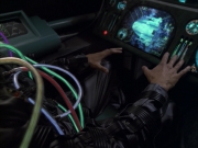 extant_StarTrek_VOY_6x05-Alice_02812.jpg