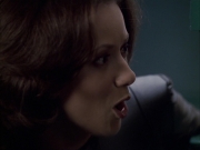 extant_StarTrek_VOY_6x05-Alice_02813.jpg