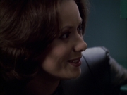 extant_StarTrek_VOY_6x05-Alice_02815.jpg