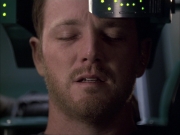 extant_StarTrek_VOY_6x05-Alice_02825.jpg