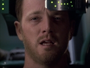 extant_StarTrek_VOY_6x05-Alice_02829.jpg