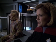 extant_StarTrek_VOY_6x05-Alice_02852.jpg