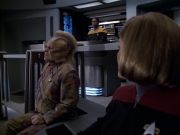 extant_StarTrek_VOY_6x05-Alice_02860.jpg