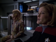 extant_StarTrek_VOY_6x05-Alice_02869.jpg