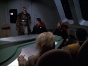Filename=extant_StarTrek_VOY_6x05-Alice_02926.jpg
Filesize=165KiB
Dimensions=1200x900
Date added=Dec 27, 2019 extant_StarTrek_VOY_6x05-Alice_02926.jpg