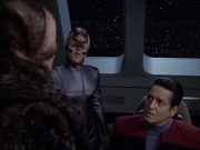 extant_StarTrek_VOY_6x05-Alice_02953.jpg