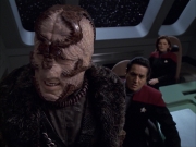 extant_StarTrek_VOY_6x05-Alice_02970.jpg