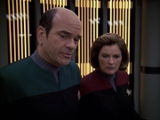 extant_StarTrek_VOY_6x05-Alice_03000.jpg