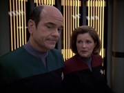 Filename=extant_StarTrek_VOY_6x05-Alice_03009.jpg
Filesize=192KiB
Dimensions=1200x900
Date added=Dec 27, 2019 extant_StarTrek_VOY_6x05-Alice_03009.jpg