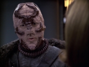 extant_StarTrek_VOY_6x05-Alice_03045.jpg