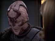 extant_StarTrek_VOY_6x05-Alice_03062.jpg