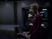 extant_StarTrek_VOY_6x05-Alice_03103.jpg