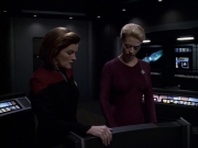 extant_StarTrek_VOY_6x05-Alice_03114.jpg