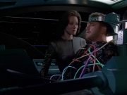 extant_StarTrek_VOY_6x05-Alice_03148.jpg