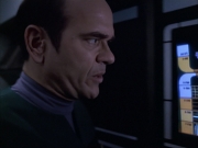 extant_StarTrek_VOY_6x05-Alice_03254.jpg