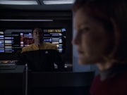 extant_StarTrek_VOY_6x05-Alice_03277.jpg