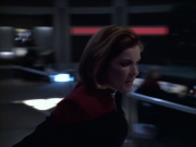 extant_StarTrek_VOY_6x05-Alice_03291.jpg