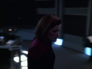extant_StarTrek_VOY_6x05-Alice_03292.jpg