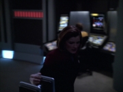 extant_StarTrek_VOY_6x05-Alice_03293.jpg