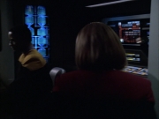 extant_StarTrek_VOY_6x05-Alice_03298.jpg