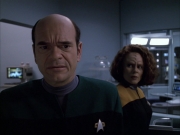extant_StarTrek_VOY_6x05-Alice_03306.jpg
