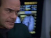 extant_StarTrek_VOY_6x05-Alice_03380.jpg
