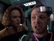 extant_StarTrek_VOY_6x05-Alice_03389.jpg