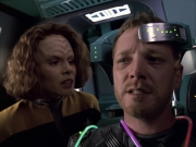 extant_StarTrek_VOY_6x05-Alice_03402.jpg