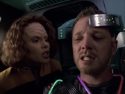 extant_StarTrek_VOY_6x05-Alice_03443.jpg
