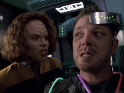 extant_StarTrek_VOY_6x05-Alice_03450.jpg