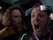 extant_StarTrek_VOY_6x05-Alice_03454.jpg