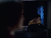 extant_StarTrek_VOY_6x05-Alice_03464.jpg
