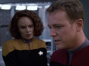 extant_StarTrek_VOY_6x05-Alice_03574.jpg