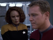 extant_StarTrek_VOY_6x05-Alice_03585.jpg