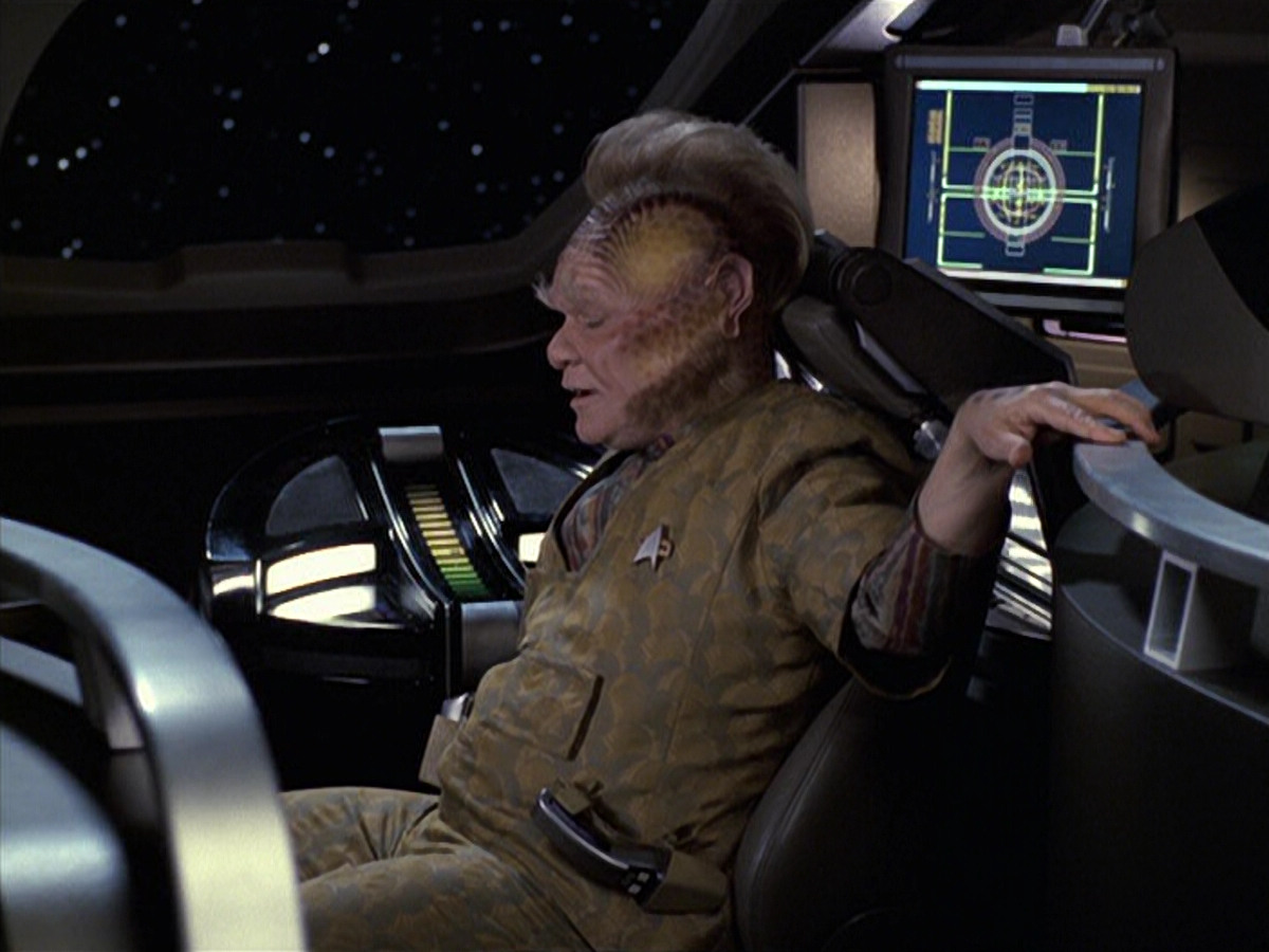 extant_StarTrek_VOY_6x06-Riddles_00224.jpg