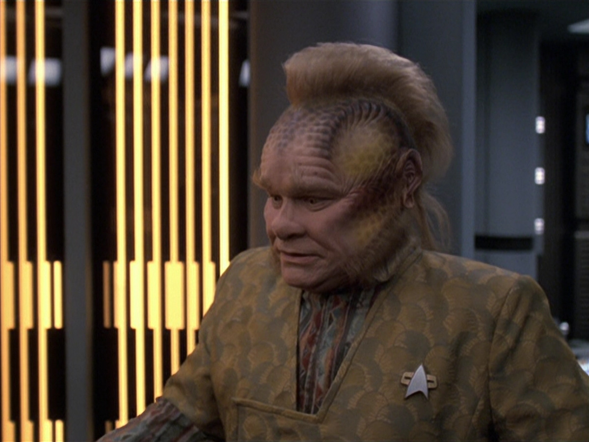 extant_StarTrek_VOY_6x06-Riddles_00521.jpg