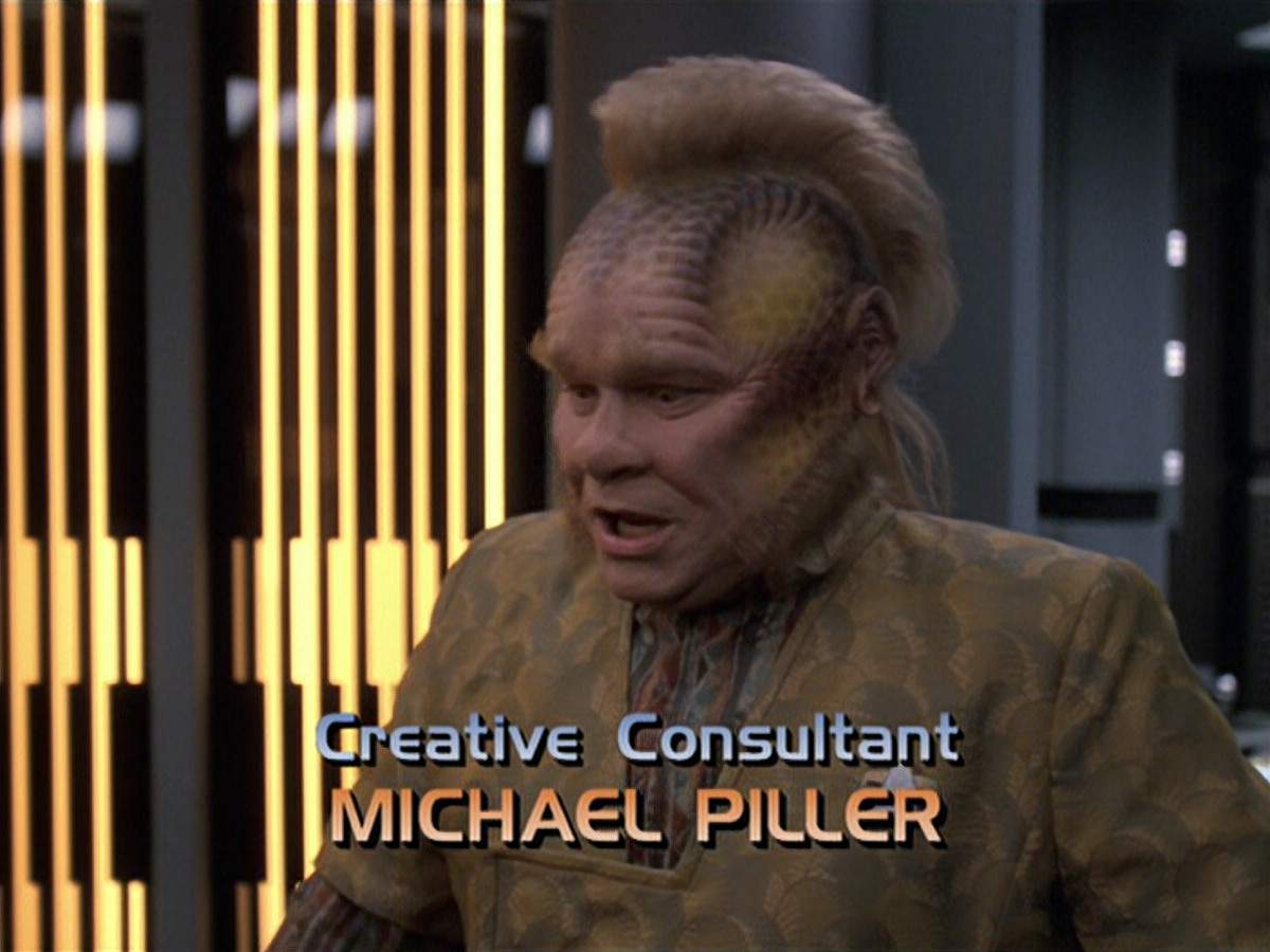 extant_StarTrek_VOY_6x06-Riddles_00524.jpg