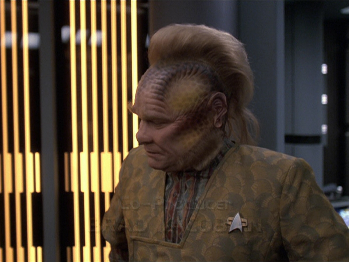extant_StarTrek_VOY_6x06-Riddles_00531.jpg