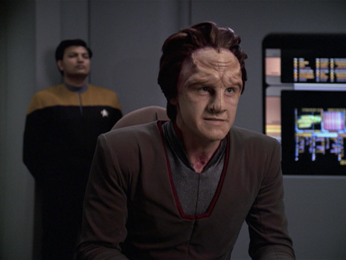 extant_StarTrek_VOY_6x06-Riddles_00598.jpg