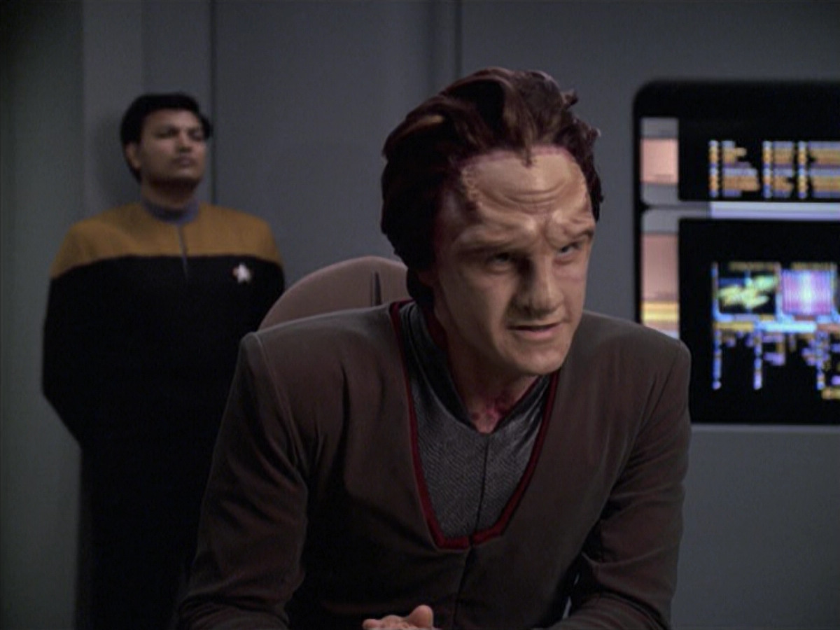 extant_StarTrek_VOY_6x06-Riddles_00634.jpg