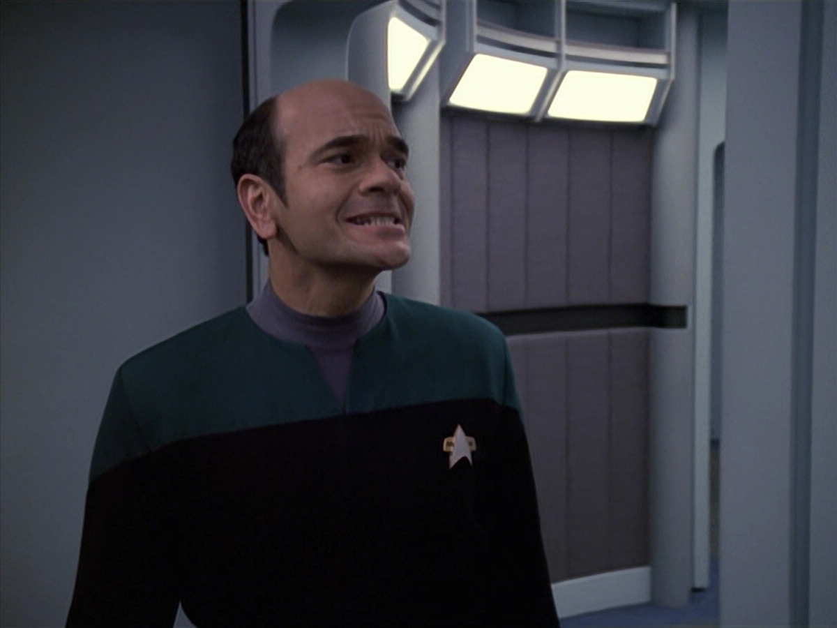 extant_StarTrek_VOY_6x06-Riddles_01019.jpg