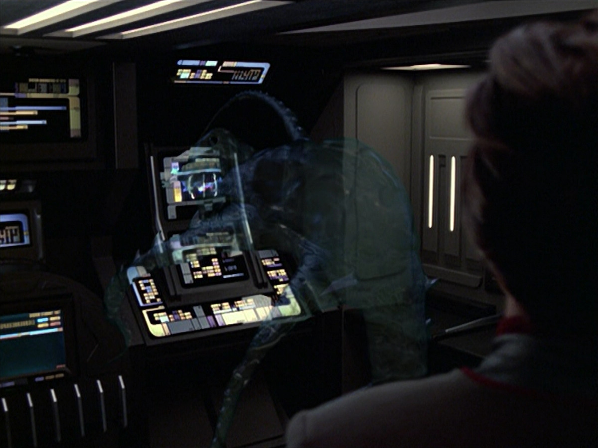extant_StarTrek_VOY_6x06-Riddles_01256.jpg