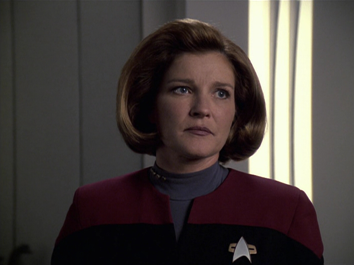extant_StarTrek_VOY_6x06-Riddles_01909.jpg