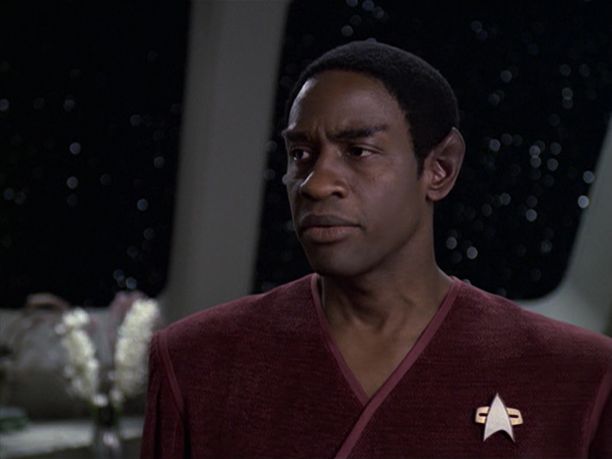 extant_StarTrek_VOY_6x06-Riddles_01930.jpg