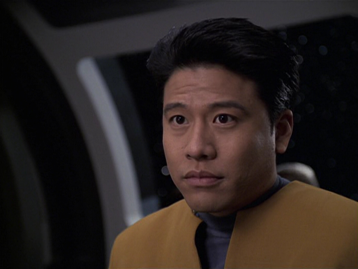 extant_StarTrek_VOY_6x06-Riddles_02048.jpg