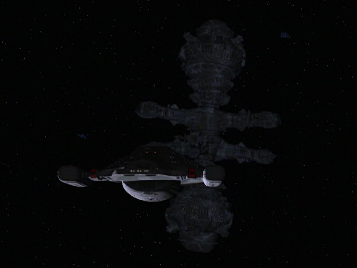 extant_StarTrek_VOY_6x06-Riddles_02941.jpg