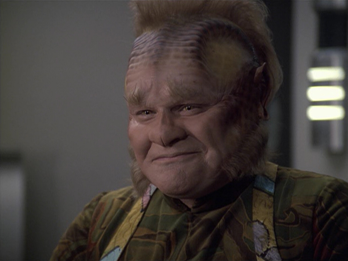 extant_StarTrek_VOY_6x06-Riddles_03639.jpg
